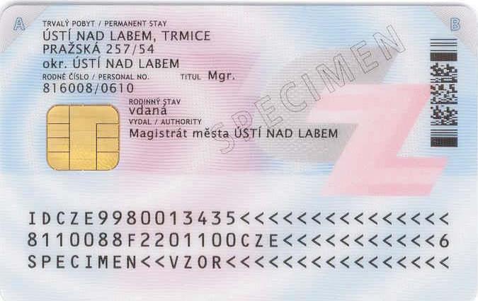 Karta z chipem kryptograficznym używanym m.in. do podpisu elektronicznego